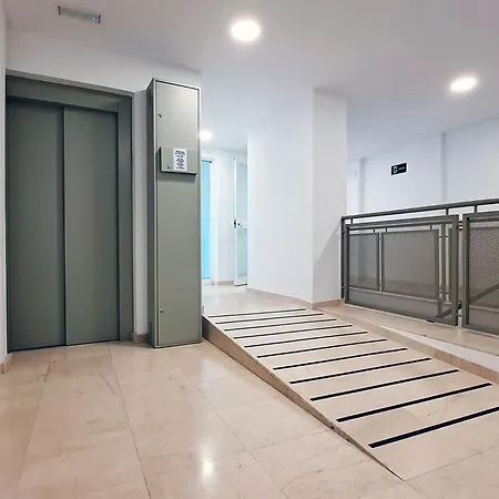 Don Miguel, Apartamento Y Parking Huelva Buitenkant foto